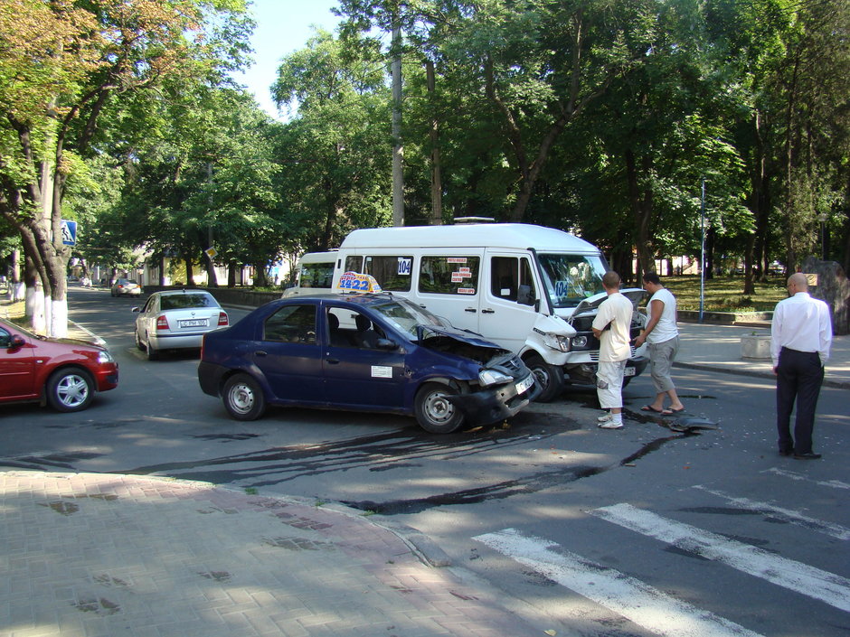 Iata intersectiile cu cele mai multe accidente din Bucuresti!