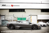 Identitate furata: Lambo Reventon cu jante ADV1