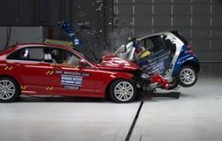 IIHS: Testele EuroNCAP sunt irelevante IIHS: Testele EuroNCAP sunt irelevante