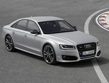 Imagine teaser Audi S8 Plus RS900