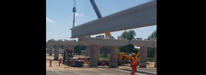 Imagini cu cea mai complexa si dificila structura de pe Autostrada de Centura A0, unde au fost montate primele grinzi