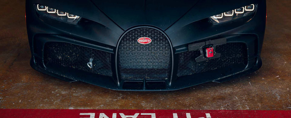 Imagini de colectie cu cea mai noua creatie Bugatti pe circuit. Super masina costa 3 milioane de euro Imagini de colectie cu cea mai noua creatie Bugatti pe circuit. Super masina costa 3 milioane de euro