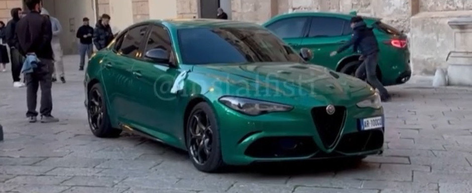 Imaginile care au bagat frica in sefii de la Mercedes, Audi si BMW. Noua super berlina cu motor de 510 CP de la Alfa, surprinsa complet necamuflata pe strazile Europei Imaginile care au bagat frica in sefii de la Mercedes, Audi si BMW. Noua super berlina cu motor de 510 CP de la Alfa, surprinsa complet necamuflata pe strazile Europei