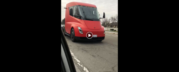 Imaginile care confirma ca primul cap tractor de la Tesla e de pe alta planeta. VIDEO