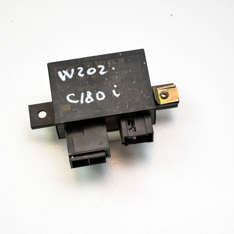 Imobilizator Mercedes-Benz E-CLASS (W210) 1995 - 2003 2108202826
