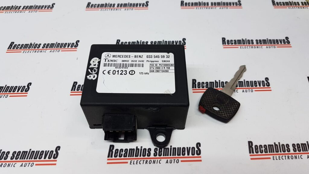 Imobilizator TEMIC MERCEDES-BENZ SPRINTER 033 545 59 32 / 0335455932 / 5382A9 / PGT00005382 / 2000 3 R 768 / 20003R768 / 2807104260033 545 59 32 / 0335455932 / 5382A9 / PGT00005382 / 2000 3 R 768 / 20003R768 / 2807104260