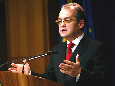 Impozit dublat pentru bolizii de peste 2000 cmc Impozit dublat pentru bolizii de peste 2000 cmc