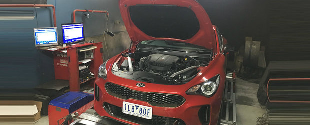 In brosura oficiala se vorbeste despre 370 CP. Cati cai are, de fapt, noua Kia Stinger cu motor V6 twin-turbo