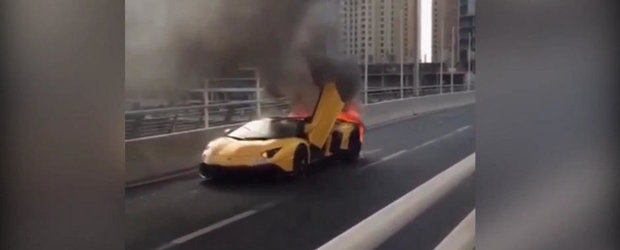 Inca un Lamborghini care se transforma in cenusa din cauza unui incendiu la motor