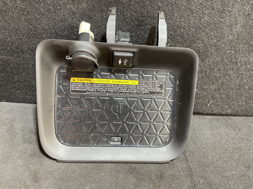 Incarcator wireless Toyota Rav 4 , 2.5 Hybrid 2020 sedan 2020 (861C042010)