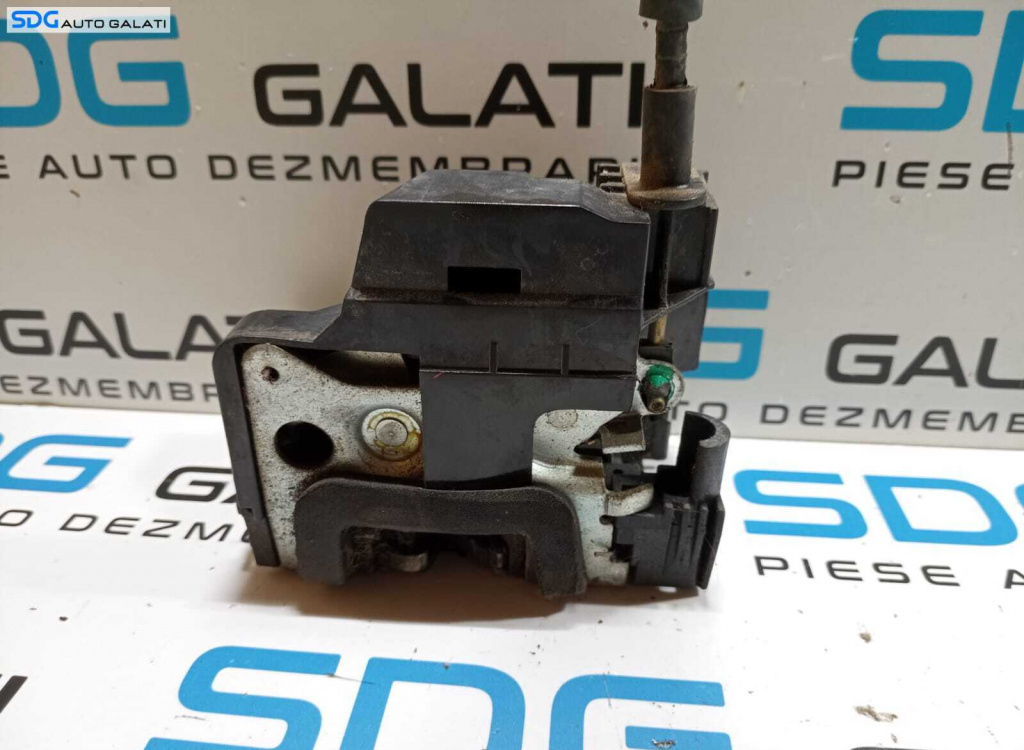 Incuietoare Broasca pentru Usa Portiera Stanga Fata Fiat Doblo 2000 - 2010 [M7284]