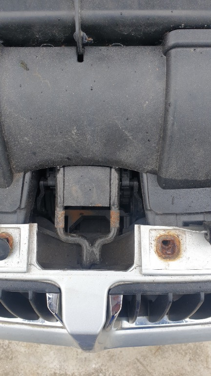 Incuietoare capota BMW E90 2007 Combi 2.0