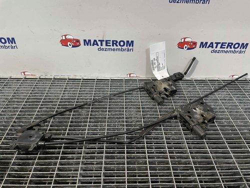 INCUIETOARE CAPOTA FATA AUDI A3 - - (2012 2016)