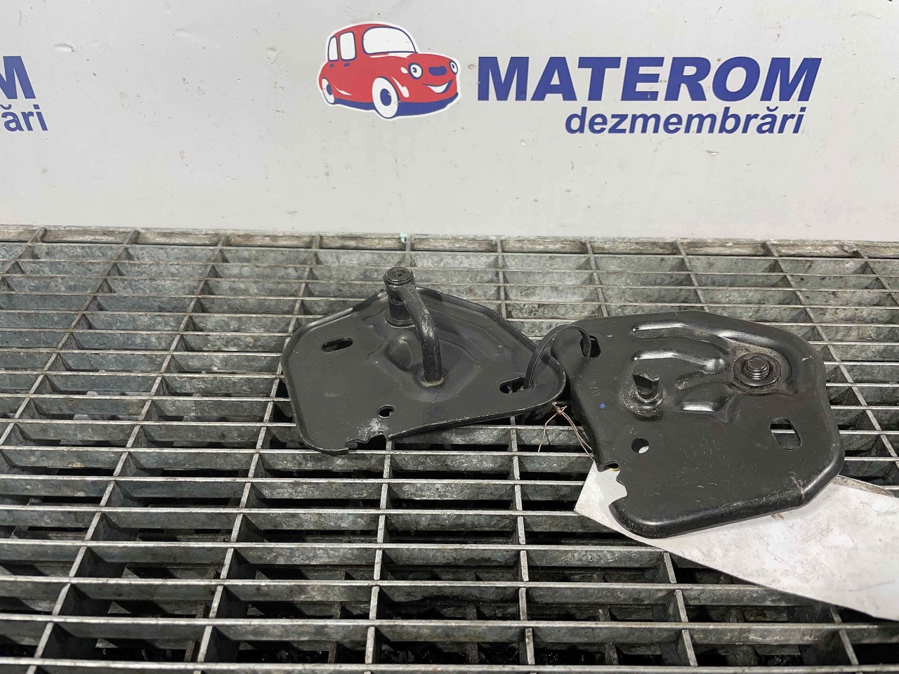 INCUIETOARE CAPOTA FATA AUDI A6 A6 2.0 TFSI - (2011 2015)