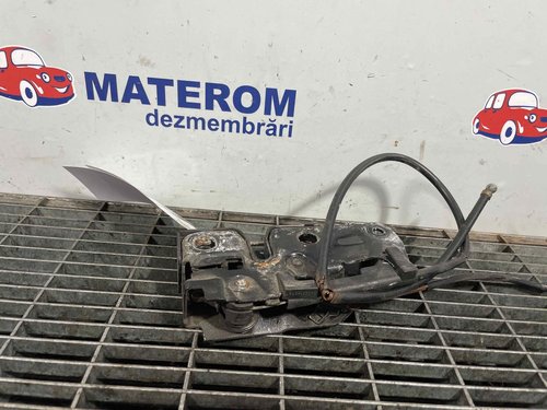 INCUIETOARE CAPOTA FATA AUDI Q7 Q7 - - (2010 2015)