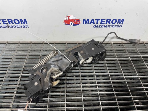 INCUIETOARE CAPOTA FATA BMW SERIA 1 F20 - - (2015 2019)