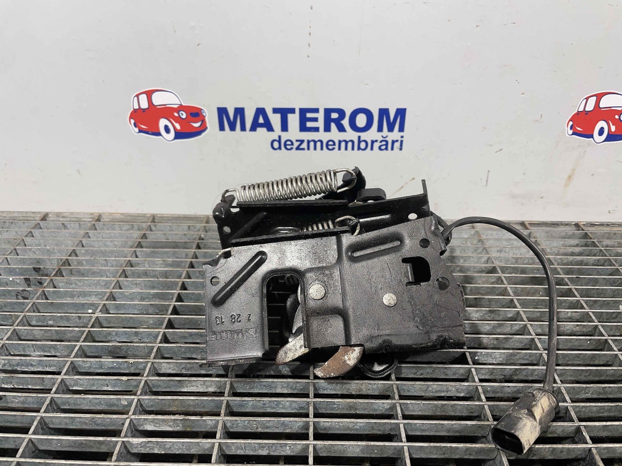 INCUIETOARE CAPOTA FATA BMW SERIA 3 F 31 SERIA 3 F 31 - - (2011 2015)