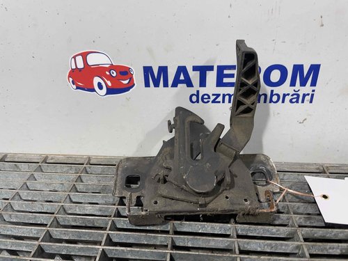 INCUIETOARE CAPOTA FATA DACIA LOGAN MCV - - (2012 2016)
