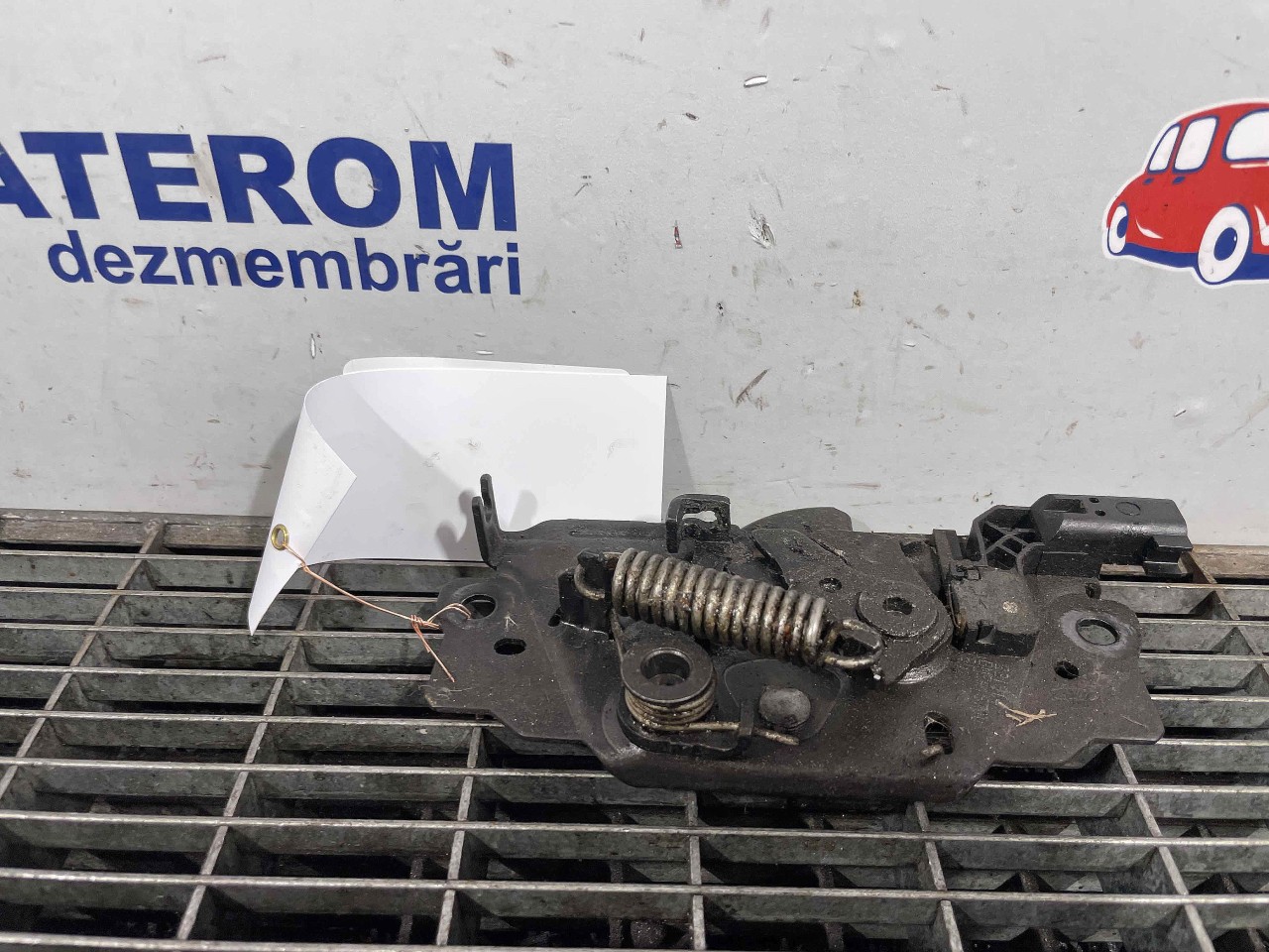 INCUIETOARE CAPOTA FATA FORD KUGA 2.0 TDCI - (2012 2019)