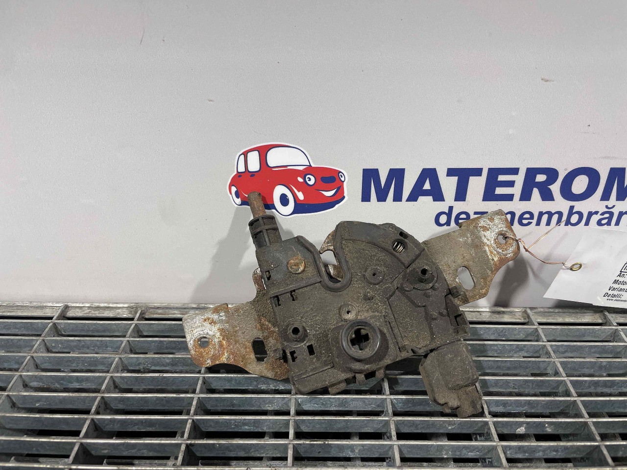 INCUIETOARE CAPOTA FATA FORD MONDEO MONDEO - - (2000 2007)