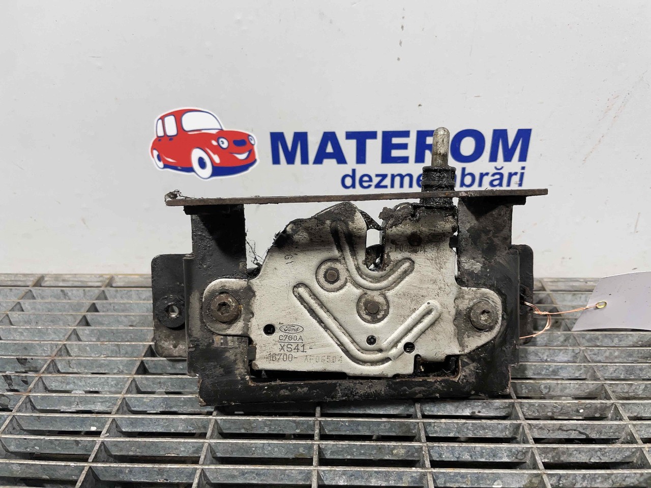 INCUIETOARE CAPOTA FATA FORD TRANSIT TRANSIT - - (2006 2013)