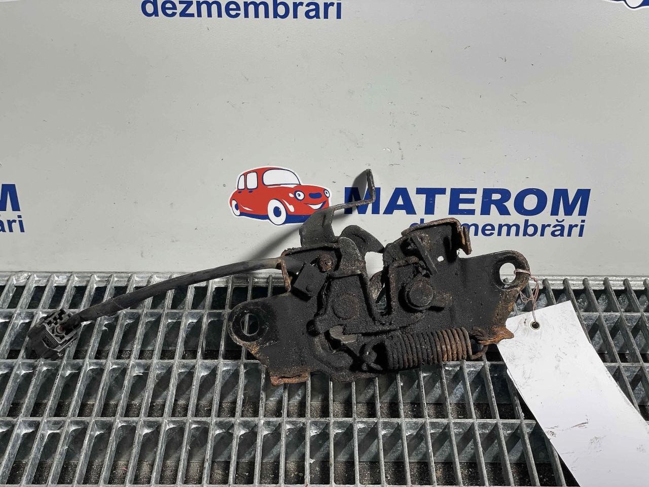 INCUIETOARE CAPOTA FATA MAZDA 3 3 - - (2013 2018)