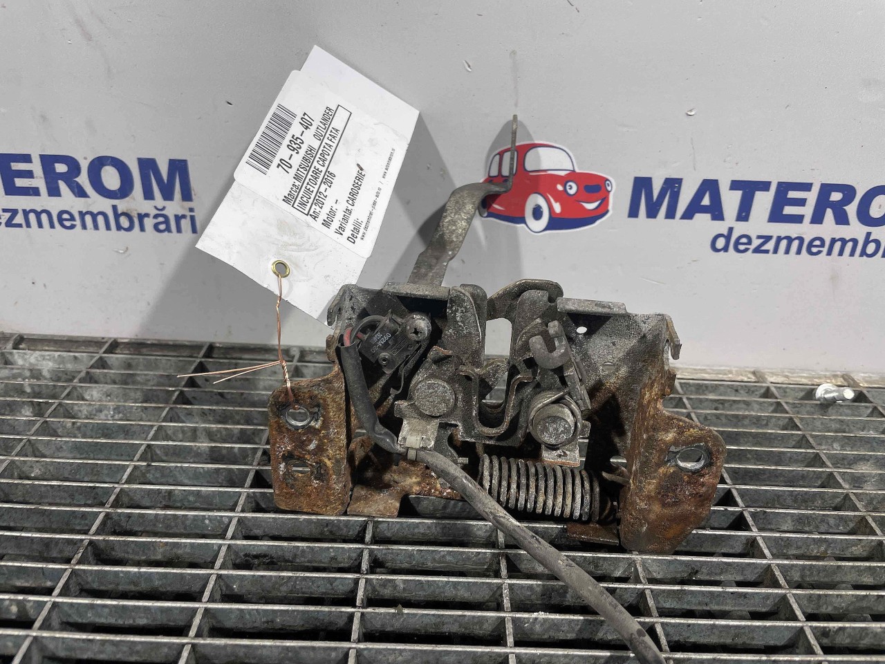 INCUIETOARE CAPOTA FATA MITSUBISHI OUTLANDER OUTLANDER - - (2012 2016)