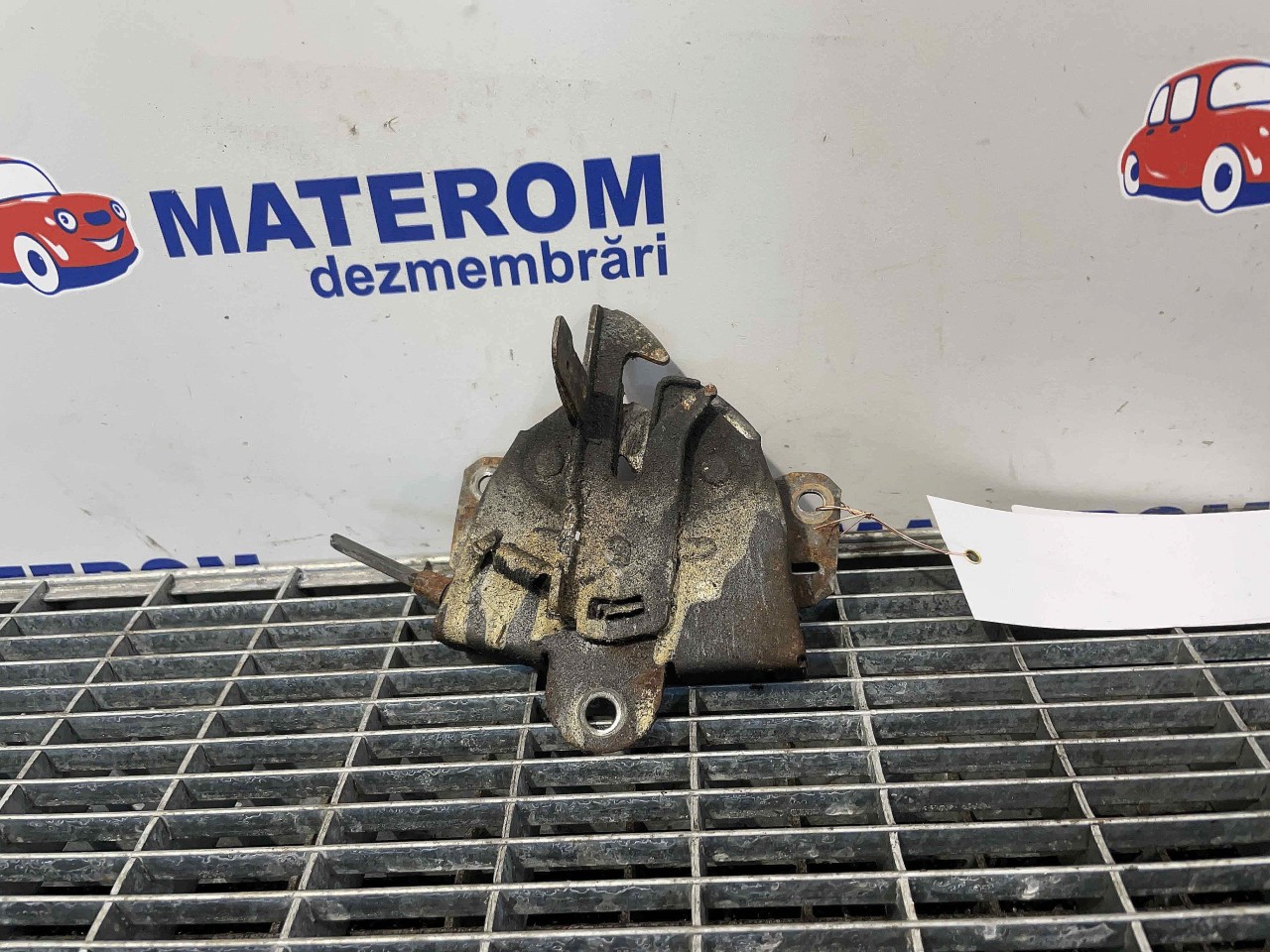 INCUIETOARE CAPOTA FATA MITSUBISHI OUTLANDER OUTLANDER 2.4 INJ - (2001 2006)