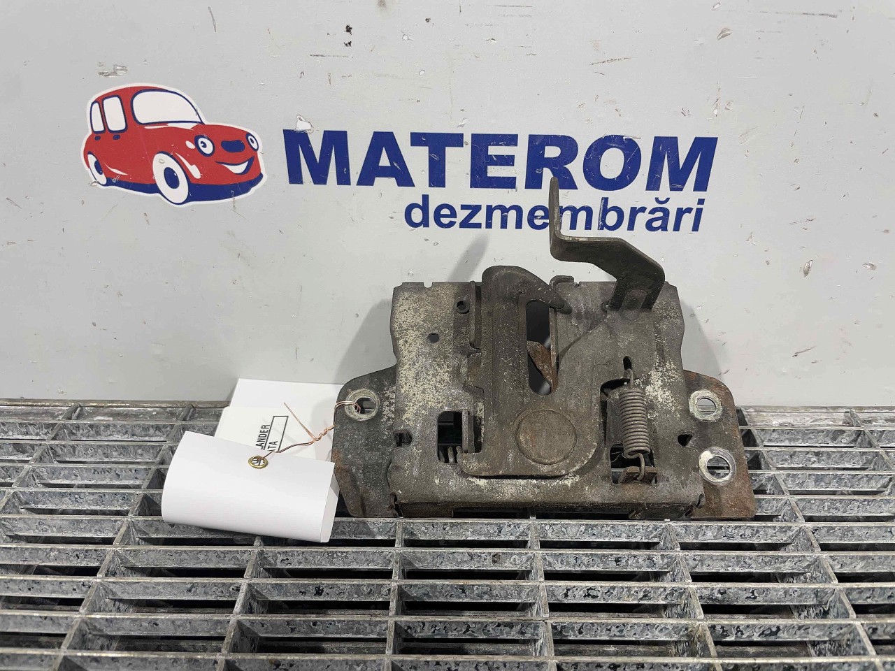 INCUIETOARE CAPOTA FATA MITSUBISHI OUTLANDER OUTLANDER - - (2006 2012)