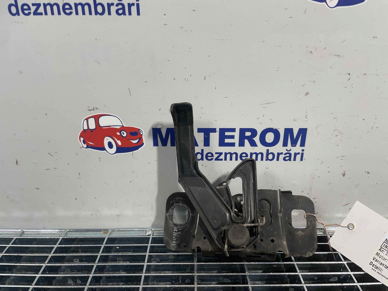 INCUIETOARE CAPOTA FATA OPEL INSIGNIA - - (2009 2013)