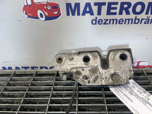 INCUIETOARE CAPOTA FATA SEAT ALHAMBRA - - (2010 2020)