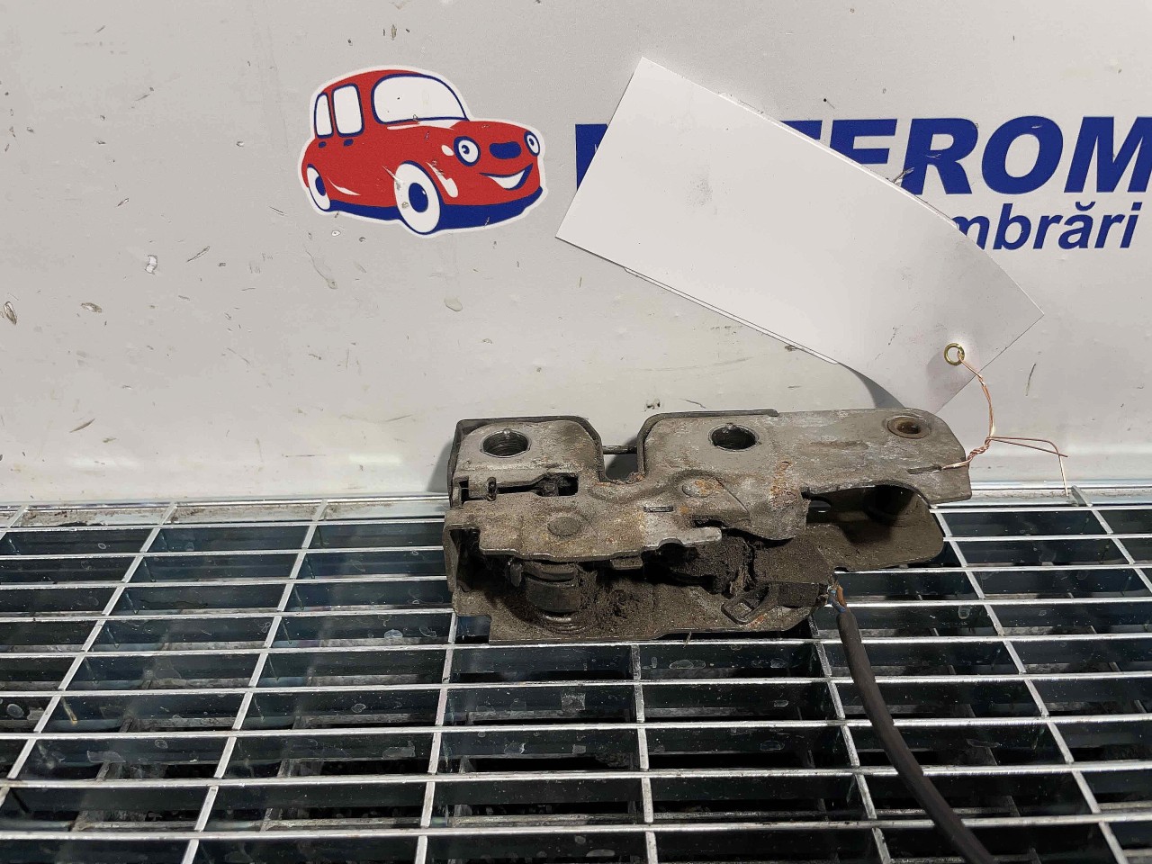 INCUIETOARE CAPOTA FATA SEAT ALHAMBRA - 