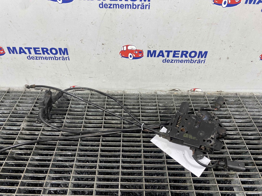INCUIETOARE CAPOTA FATA SKODA SUPERB - - (2015 2020)