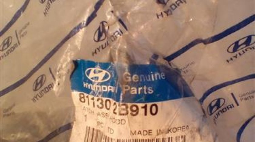 Incuietoare capota motor Hyundai Santa Fe An 2005-2012 cod 811302B910