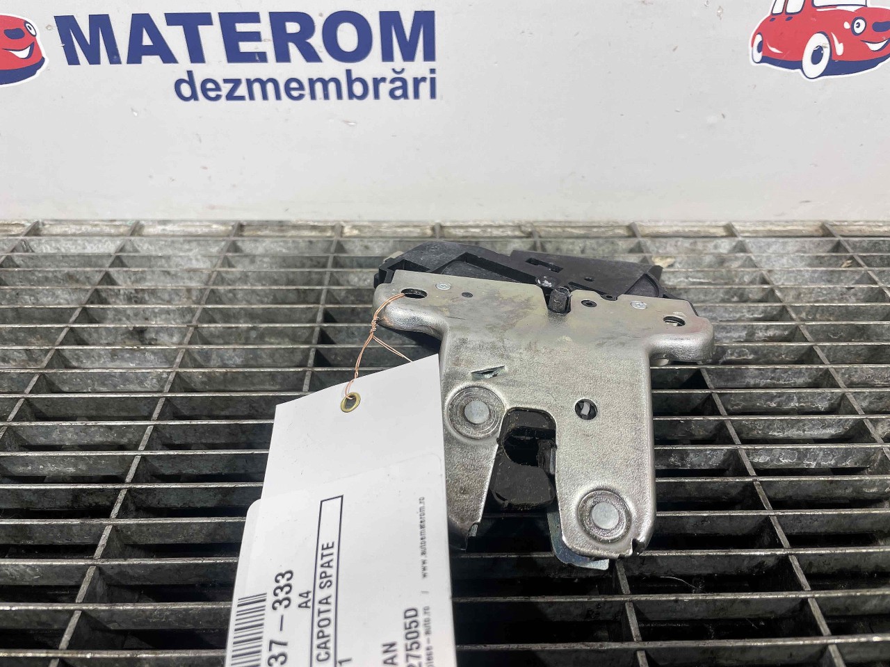 INCUIETOARE CAPOTA SPATE AUDI A4 A4 - - (2007 2011)
