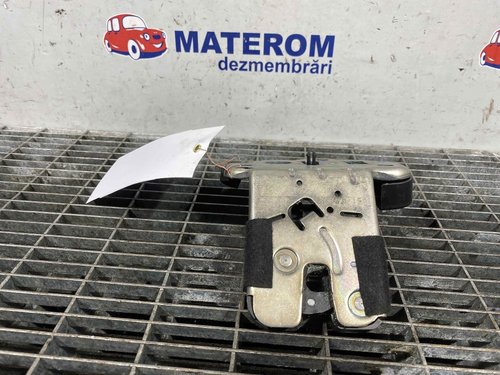 INCUIETOARE CAPOTA SPATE AUDI A6 - - (2015 2018)