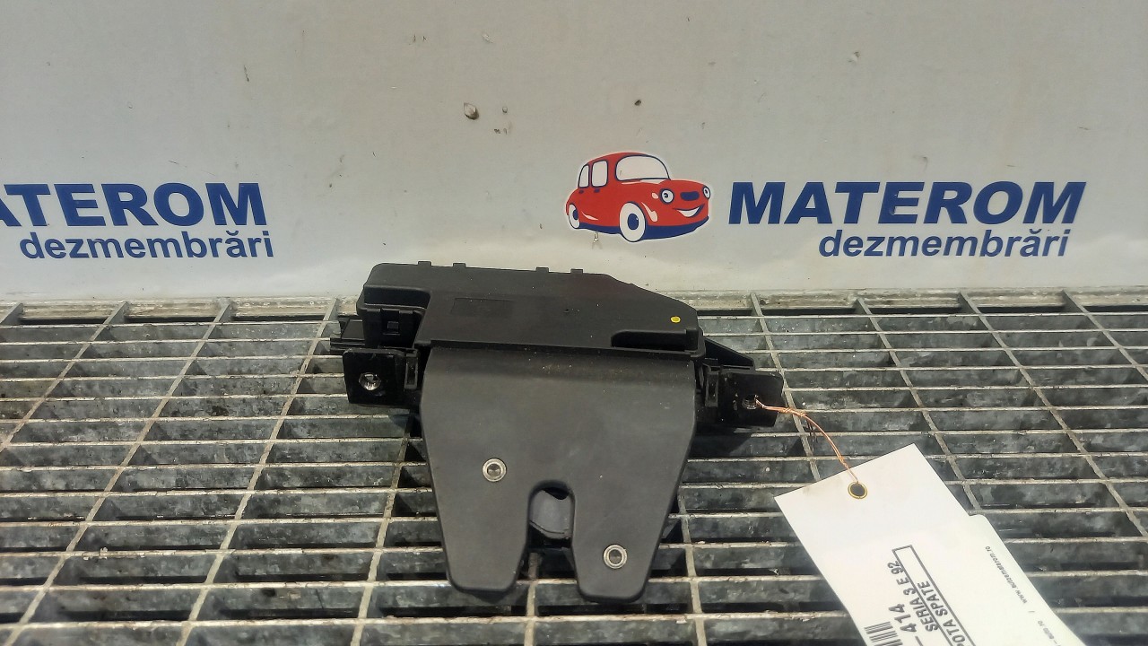 INCUIETOARE CAPOTA SPATE BMW SERIA 3 E 92 - - (2010 2013)