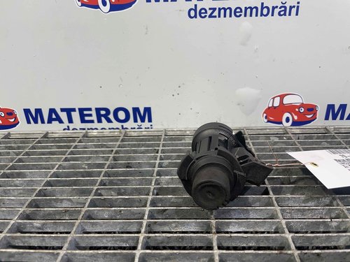 INCUIETOARE CAPOTA SPATE MERCEDES E-CLASS - - (2013 2016)