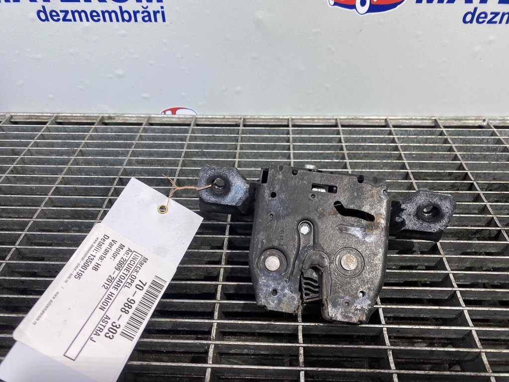INCUIETOARE HAION OPEL ASTRA J - - (2009 2012)
