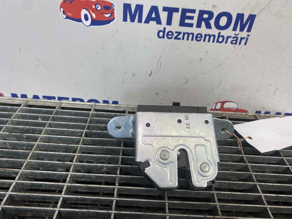 INCUIETOARE HAION OPEL CORSA E - - (2014 2019)