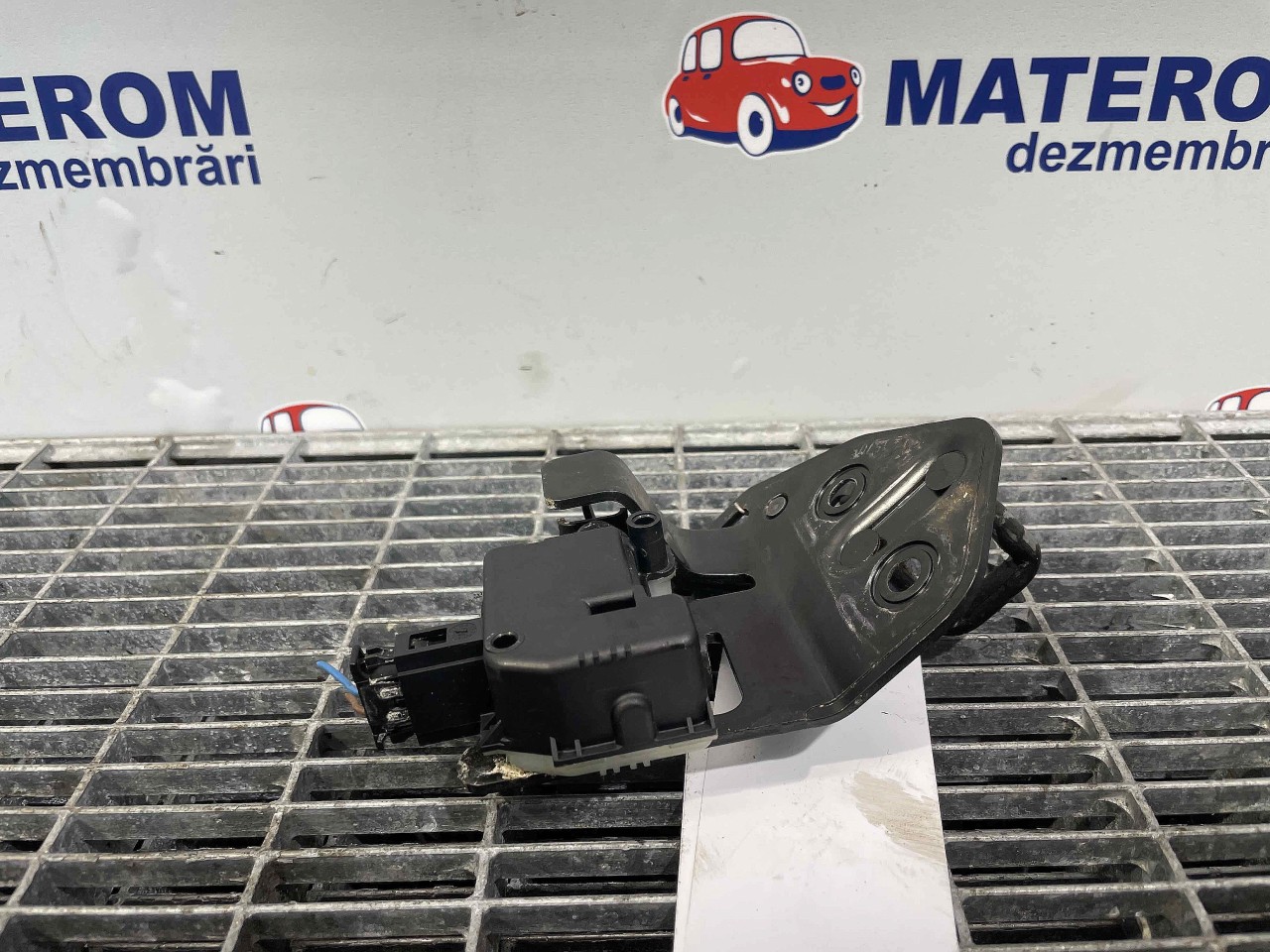 INCUIETOARE HAION SKODA OCTAVIA - - (2004 2009)