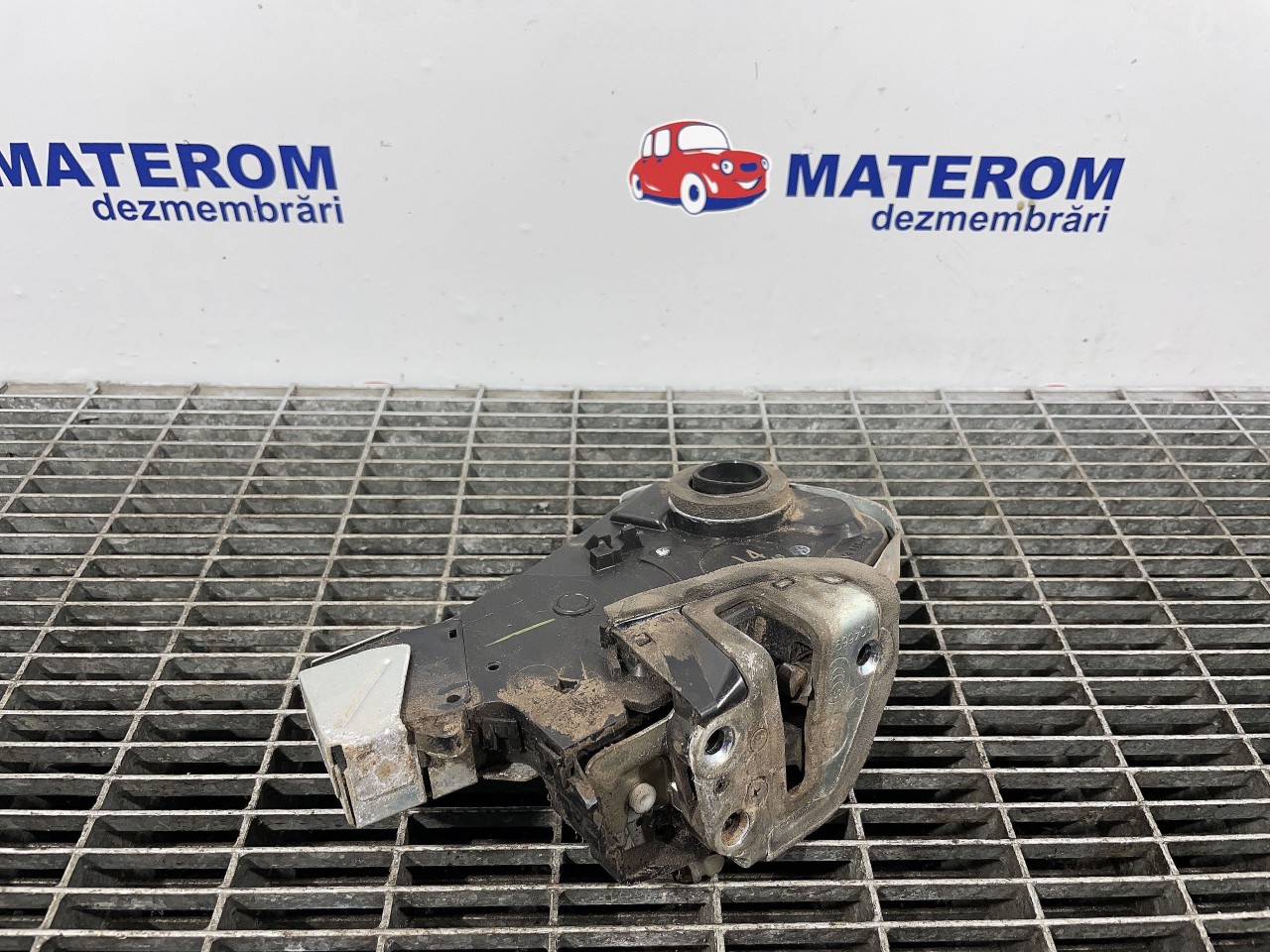 INCUIETOARE HAION TOYOTA RAV4 RAV4 - - (2006 2012)