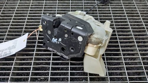 INCUIETOARE USA FATA DREAPTA AUDI A5 - - (2007 2011)