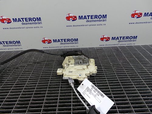 INCUIETOARE USA FATA DREAPTA AUDI Q7 Q7 - - (2006 2010)