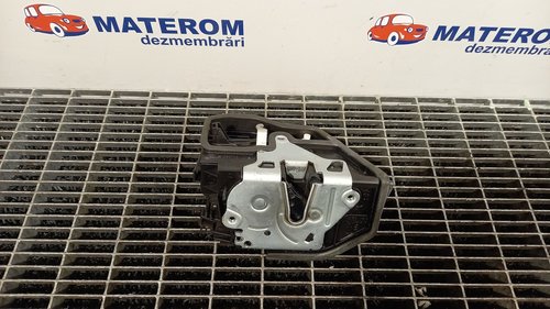 INCUIETOARE USA FATA DREAPTA BMW SERIA 1 F20 - - (2011 2015)