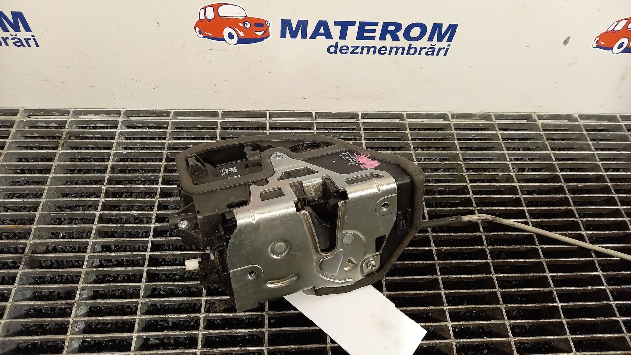 INCUIETOARE USA FATA DREAPTA BMW SERIA 3 E 90 SERIA 3 E 90 - - (2004 2007)