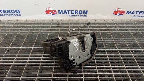 INCUIETOARE USA FATA DREAPTA BMW SERIA 3 E 92 SERIA 3 E 92 - - (2010 2013)
