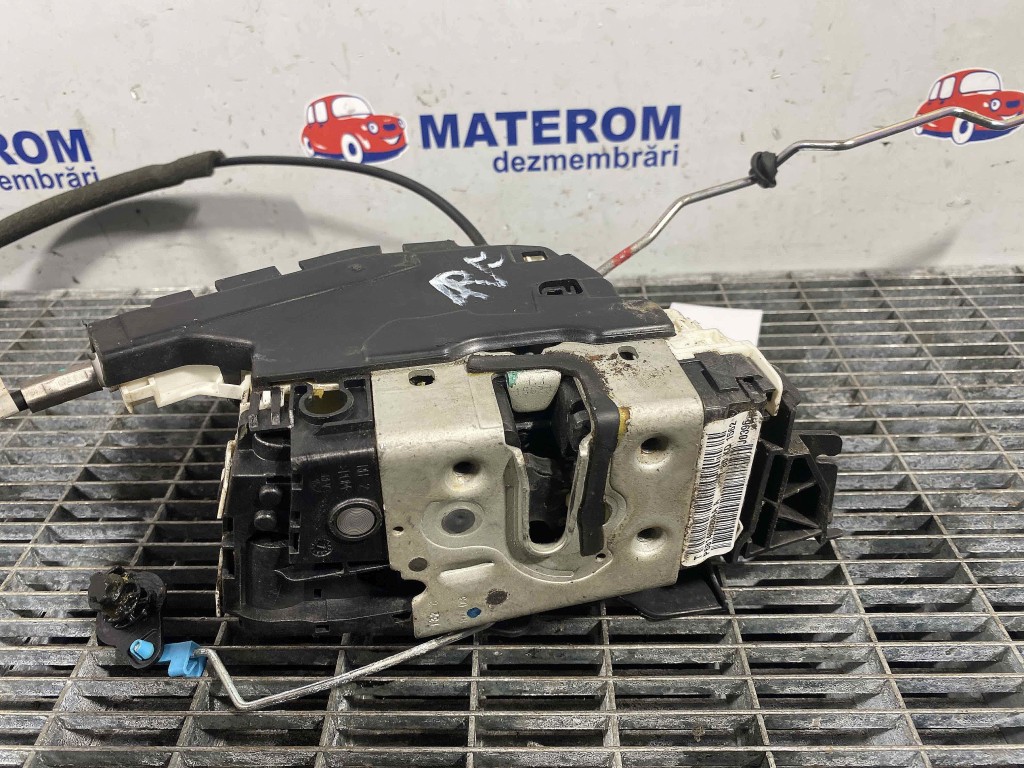 INCUIETOARE USA FATA DREAPTA CHRYSLER 300C - - (2011 2014)