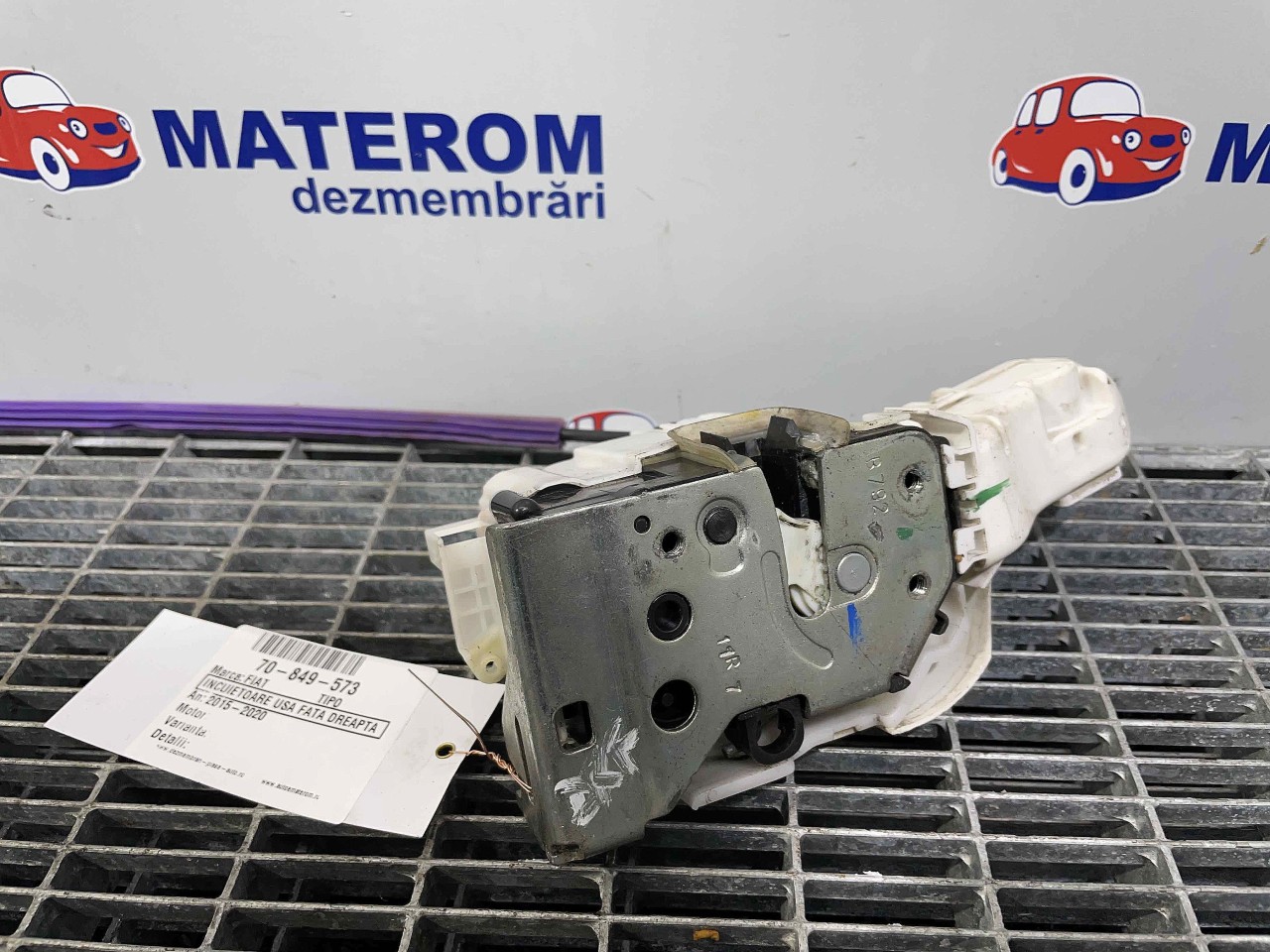 INCUIETOARE USA FATA DREAPTA FIAT TIPO - - (2015 2020)