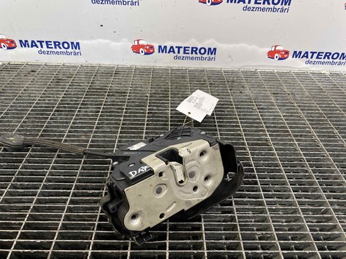 INCUIETOARE USA FATA DREAPTA FORD B-MAX B-MAX - - (2012 2017)